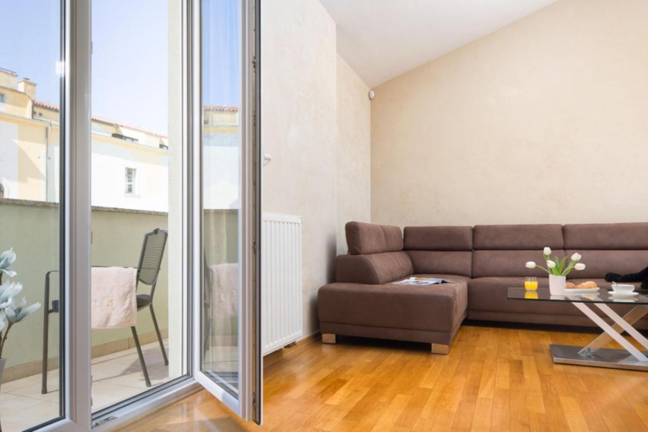 Apartment Leonardo Pula Exterior foto